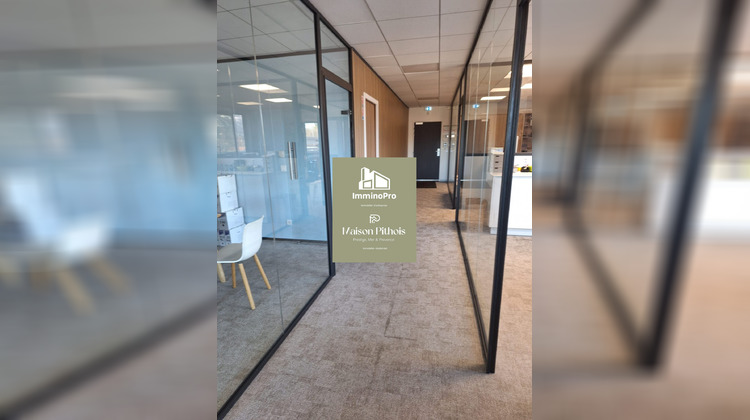 Ma-Cabane - Location Divers Aubagne, 150 m²