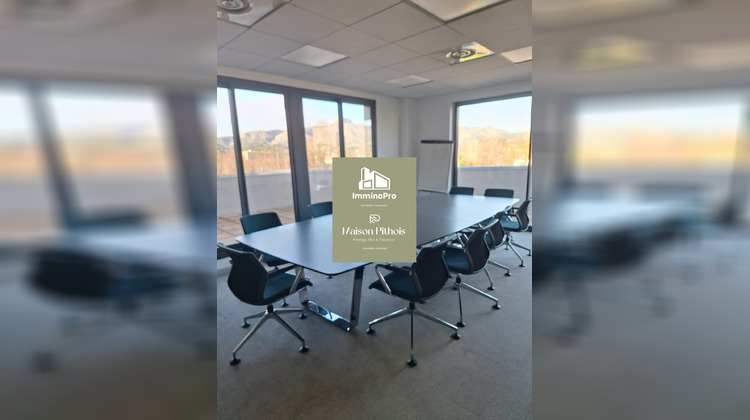 Ma-Cabane - Location Divers Aubagne, 150 m²