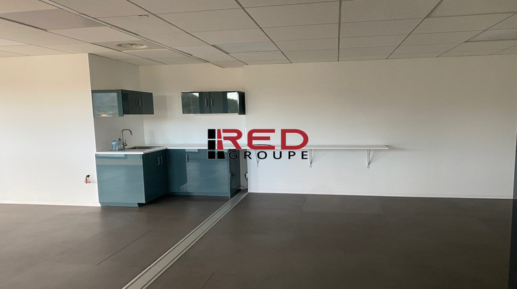 Ma-Cabane - Location Divers Aubagne, 214 m²