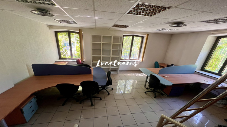 Ma-Cabane - Location Divers Aubagne, 272 m²