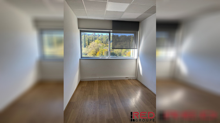 Ma-Cabane - Location Divers Aubagne, 460 m²
