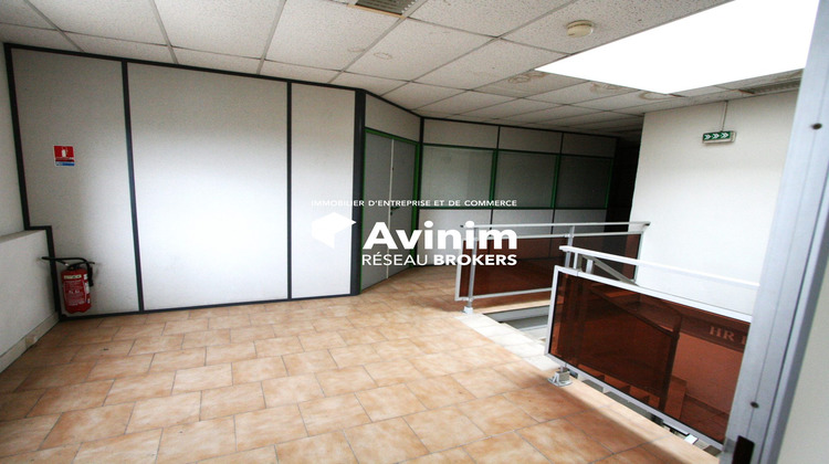 Ma-Cabane - Location Divers Aubagne, 260 m²