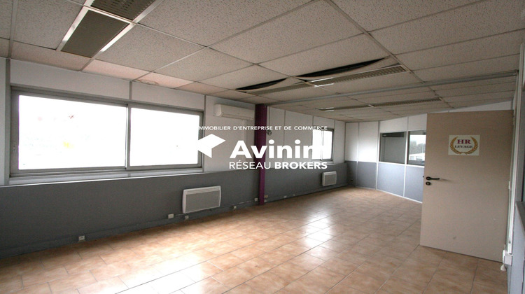 Ma-Cabane - Location Divers Aubagne, 260 m²