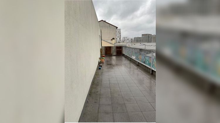 Ma-Cabane - Location Divers AUBERVILLIERS, 270 m²