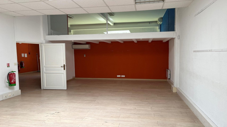 Ma-Cabane - Location Divers Avignon, 223 m²