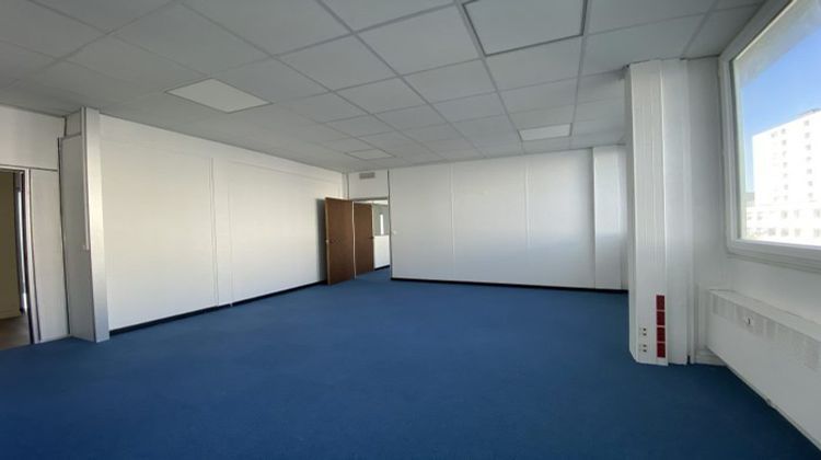 Ma-Cabane - Location Divers Bagneux, 250 m²