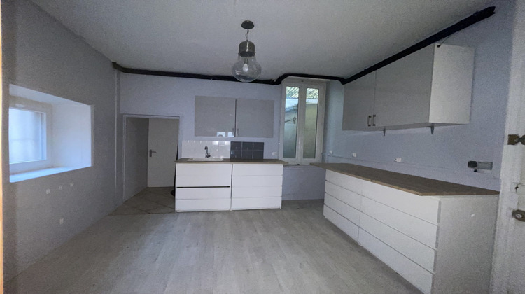 Ma-Cabane - Location Divers Balbigny, 35 m²