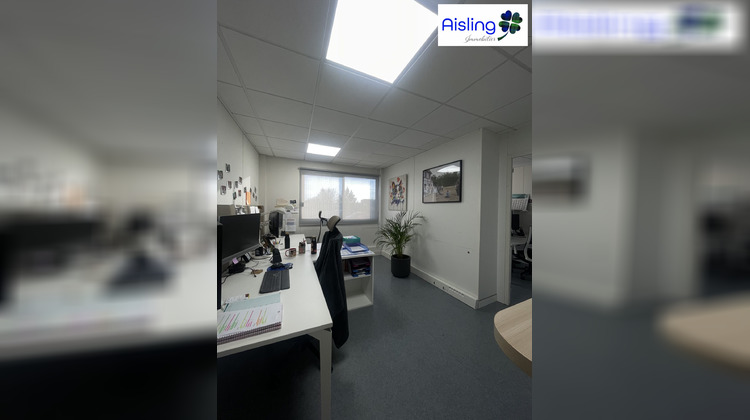 Ma-Cabane - Location Divers Ballan-Miré, 270 m²