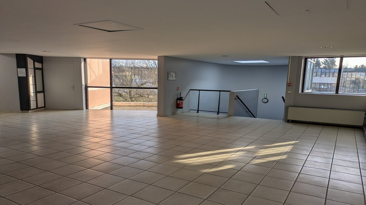 Ma-Cabane - Location Divers BARBERAZ, 154 m²