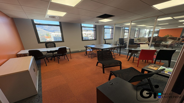 Ma-Cabane - Location Divers Bassens, 126 m²