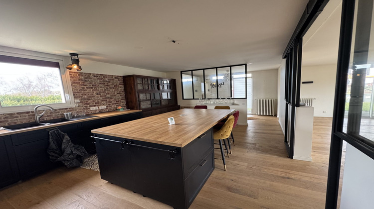 Ma-Cabane - Location Divers Beauchamp, 160 m²