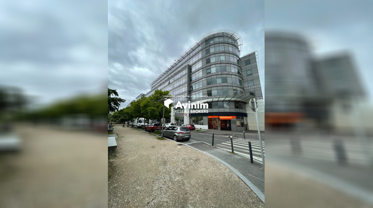 Ma-Cabane - Location Divers Bobigny, 2250 m²