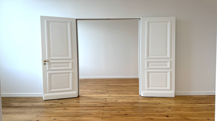 Ma-Cabane - Location Divers Bordeaux, 132 m²