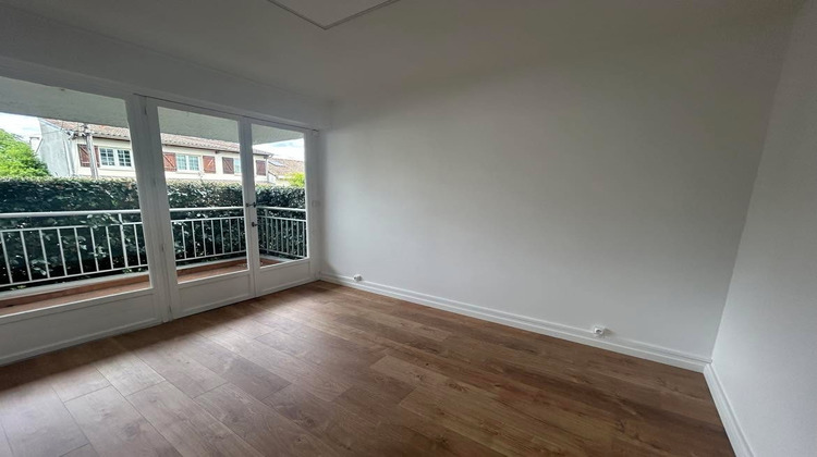 Ma-Cabane - Location Divers Bordeaux, 107 m²