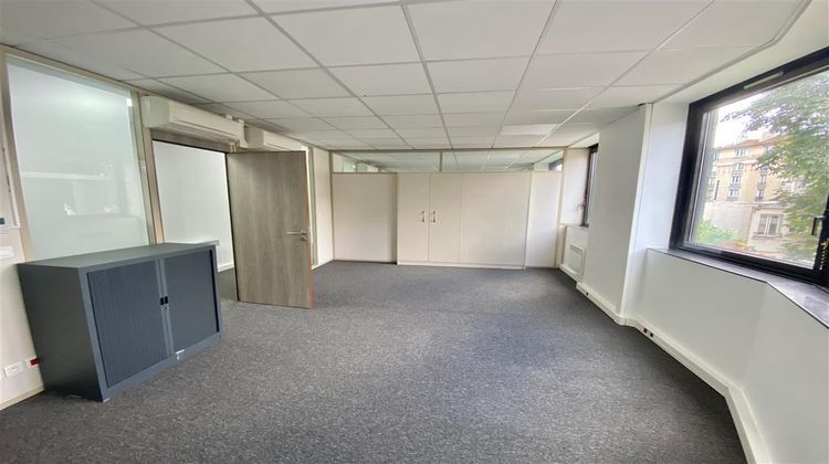 Ma-Cabane - Location Divers BOULOGNE BILLANCOURT, 250 m²