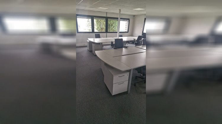 Ma-Cabane - Location Divers BOURGOIN JALLIEU, 319 m²