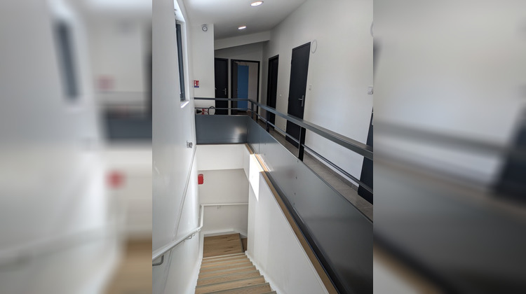 Ma-Cabane - Location Divers BOURGOIN JALLIEU, 20 m²