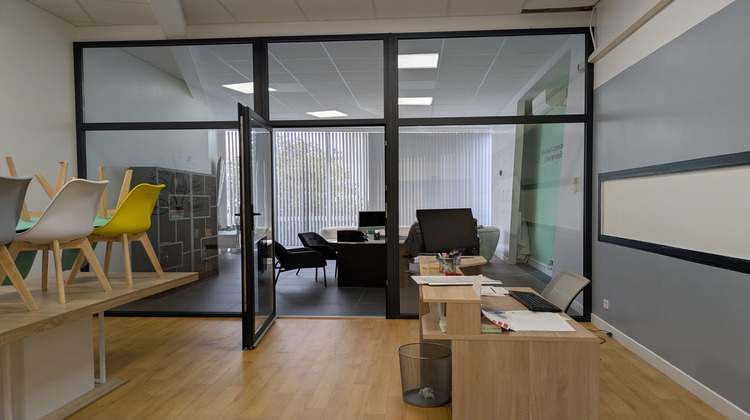Ma-Cabane - Location Divers BOURGOIN JALLIEU, 77 m²