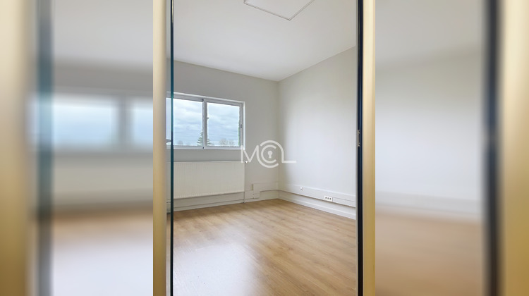 Ma-Cabane - Location Divers Brie-Comte-Robert, 87 m²
