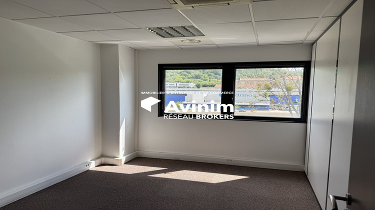 Ma-Cabane - Location Divers Brignais, 97 m²