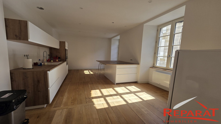 Ma-Cabane - Location Divers Brive-la-Gaillarde, 250 m²