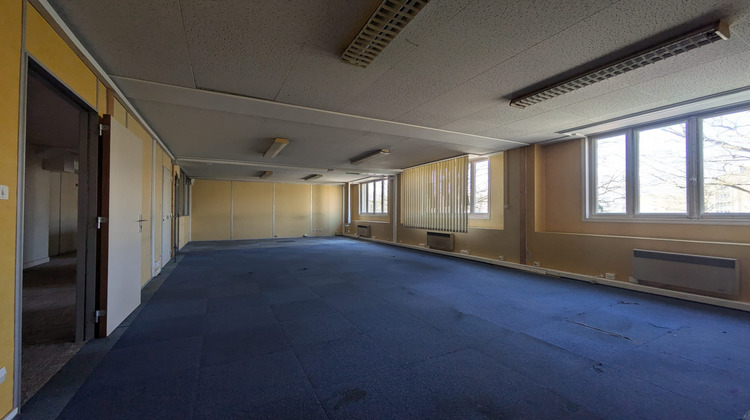 Ma-Cabane - Location Divers Caen, 300 m²