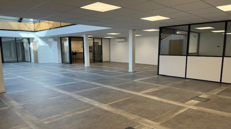 Ma-Cabane - Location Divers Caen, 342 m²