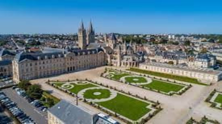 Ma-Cabane - Location Divers Caen, 1458 m²