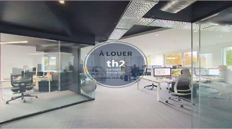 Ma-Cabane - Location Divers Caen, 215 m²