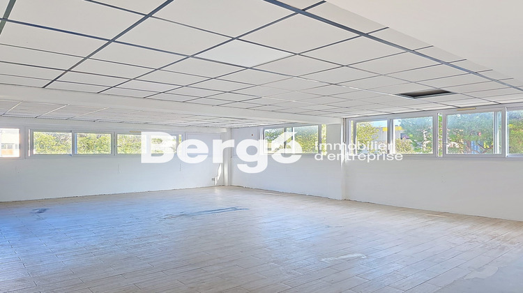 Ma-Cabane - Location Divers Cannes, 233 m²