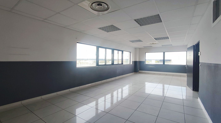 Ma-Cabane - Location Divers Canohès, 314 m²