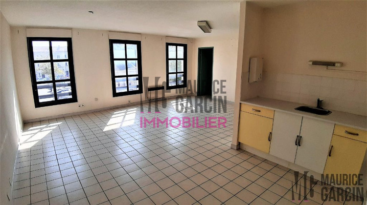 Ma-Cabane - Location Divers Carpentras, 150 m²