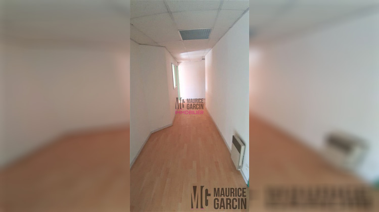 Ma-Cabane - Location Divers Carpentras, 150 m²