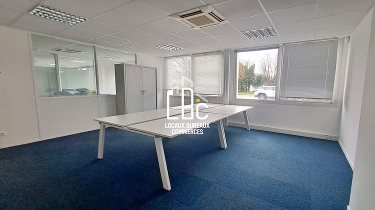 Ma-Cabane - Location Divers Carquefou, 307 m²