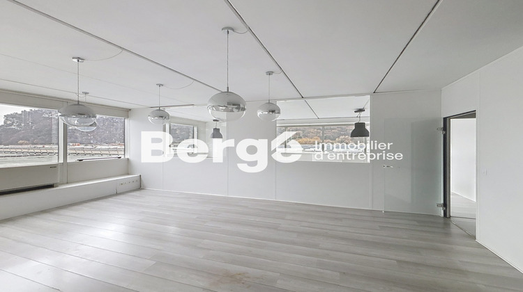 Ma-Cabane - Location Divers Carros, 114 m²