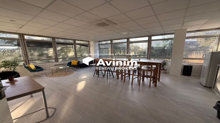 Ma-Cabane - Location Divers Cergy, 700 m²