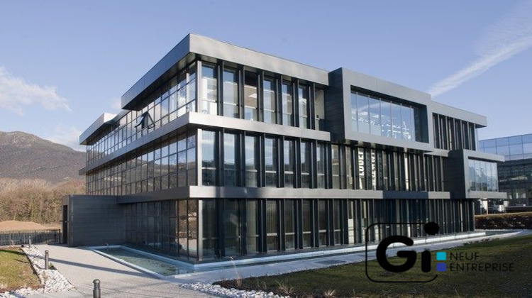 Ma-Cabane - Location Divers Challes-les-Eaux, 209 m²