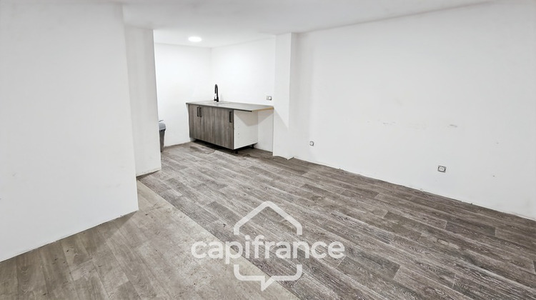 Ma-Cabane - Location Divers CHALON SUR SAONE, 220 m²