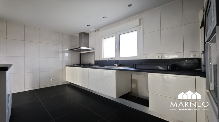 Ma-Cabane - Location Divers Châlons-en-Champagne, 161 m²