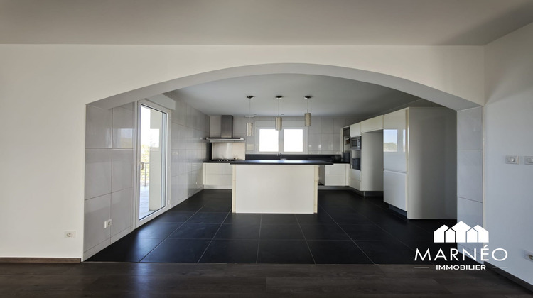 Ma-Cabane - Location Divers Châlons-en-Champagne, 166 m²