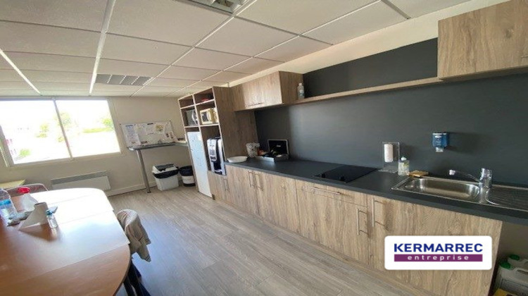 Ma-Cabane - Location Divers Chantepie, 296 m²