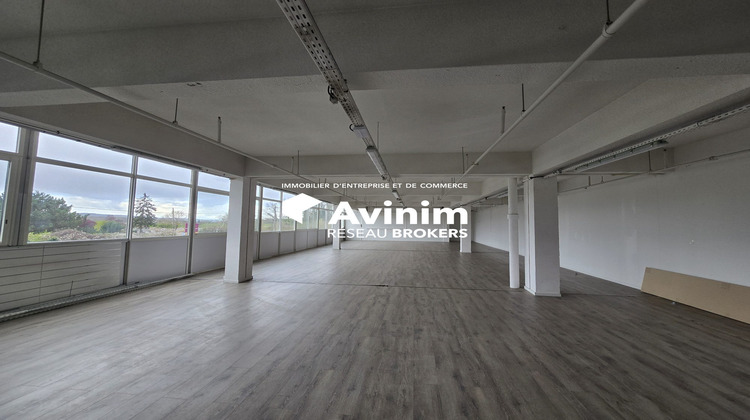 Ma-Cabane - Location Divers Chaumontel, 295 m²