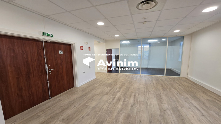 Ma-Cabane - Location Divers Chessy, 1528 m²