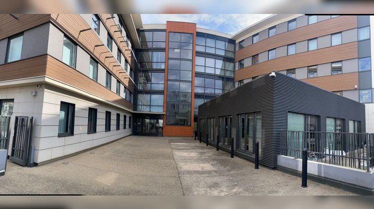 Ma-Cabane - Location Divers Clermont-Ferrand, 3170 m²