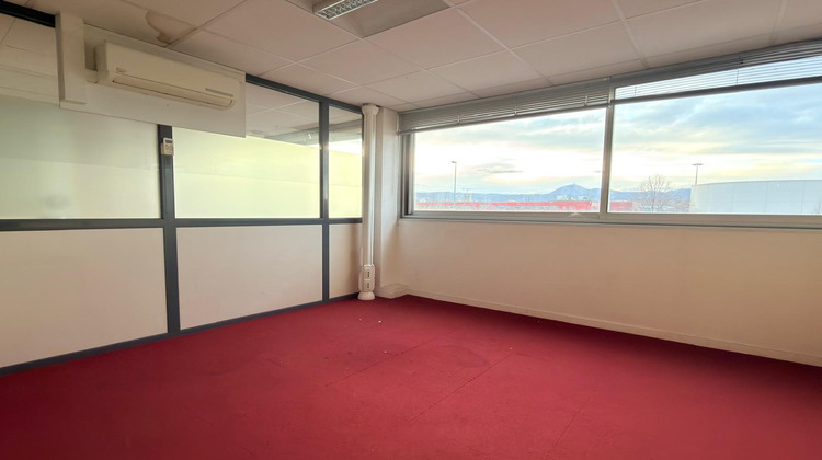 Ma-Cabane - Location Divers Clermont-Ferrand, 366 m²