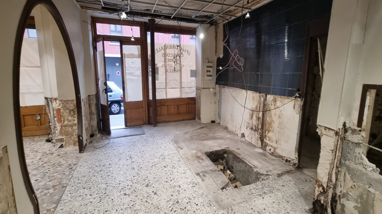 Ma-Cabane - Location Divers Clichy, 124 m²