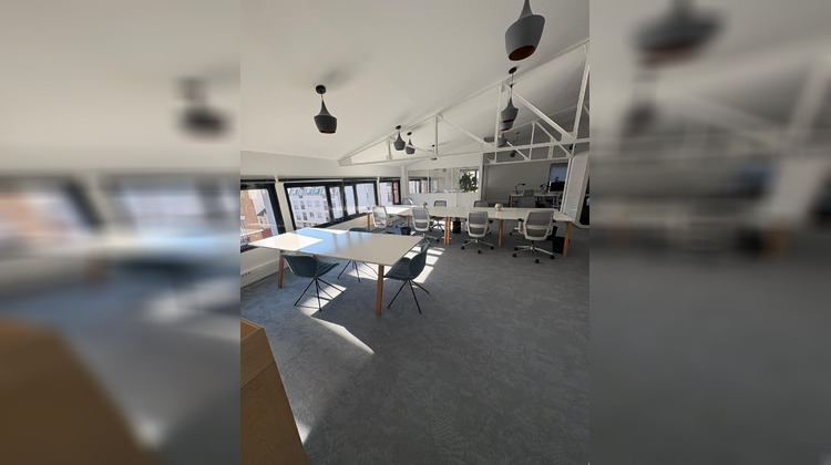 Ma-Cabane - Location Divers Clichy, 642 m²