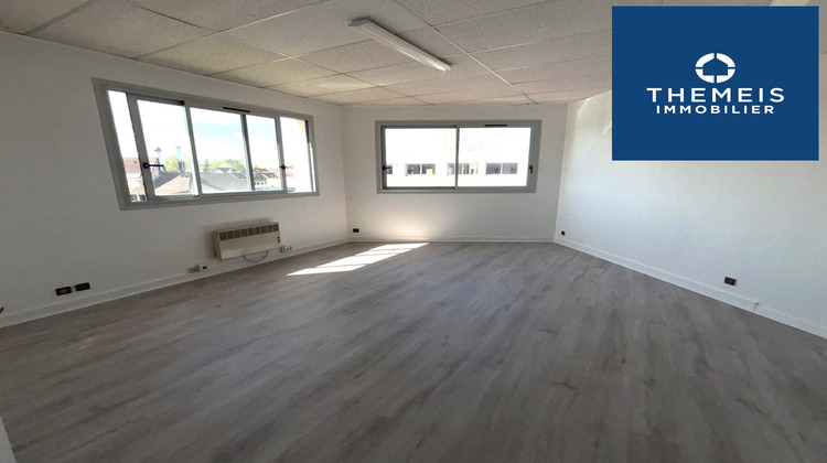 Ma-Cabane - Location Divers COIGNIERES, 87 m²