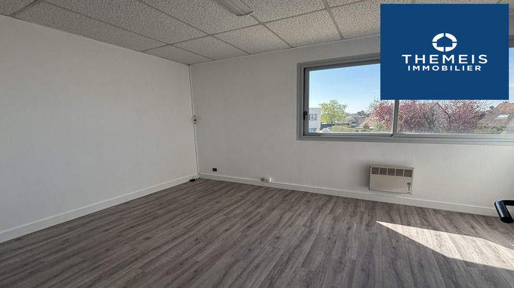 Ma-Cabane - Location Divers COIGNIERES, 87 m²