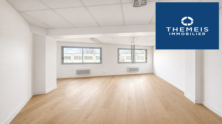 Ma-Cabane - Location Divers COIGNIERES, 32 m²